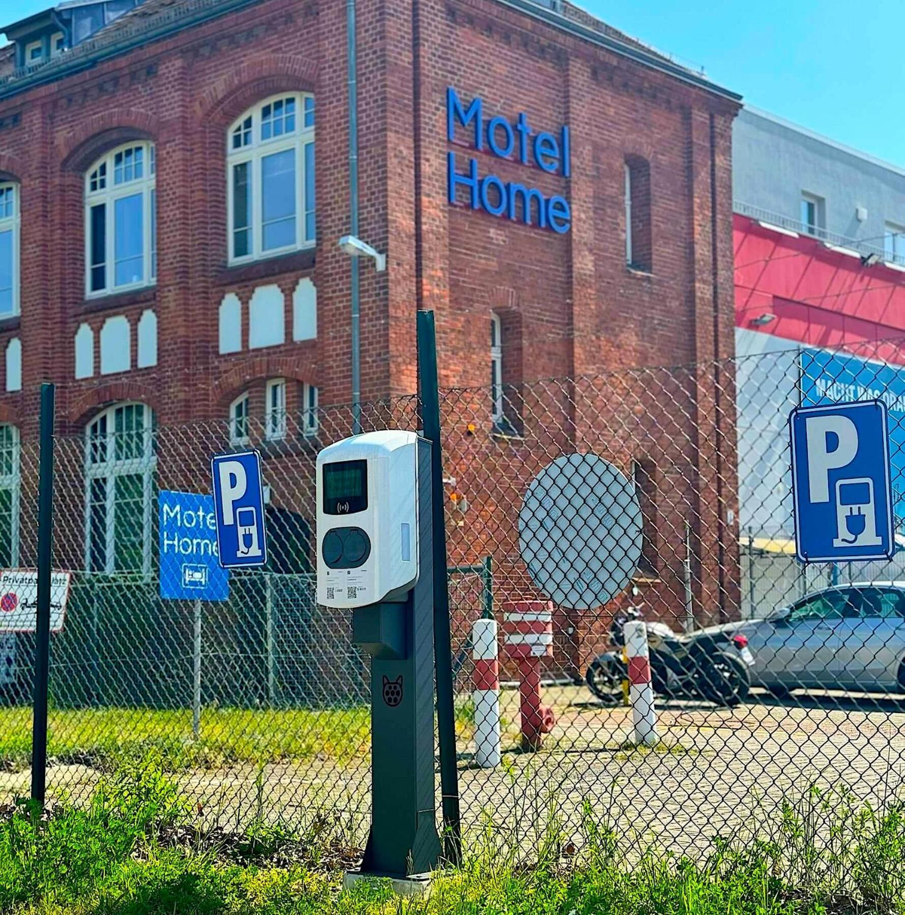 Motel Home Wittenau Berlin Exterior photo